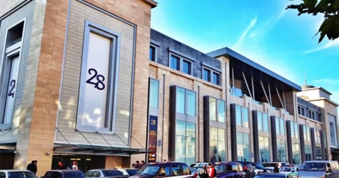 "28 Mall"da bomba həyacanı - Ticarət mərkəzi boşaldıldı
