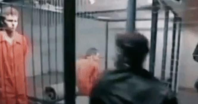 Quantanamo həbsxanası ilə bağlı dəhşətli kadrlar yayımlandı - VİDEO 18+