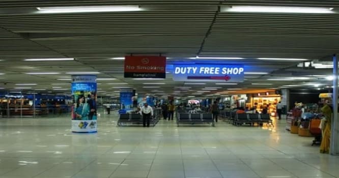 Hava limanında kamikadze özünü partlatdı