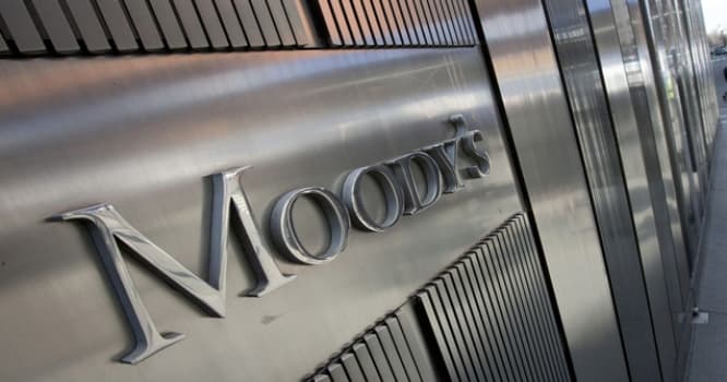 “Moody`s”dən Azərbaycanda dollarlaşma ilə bağlı HESABAT
