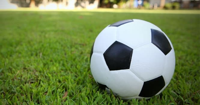 Futbolun saatı dəyişdi: 23.45-də yox, 22.45-də...