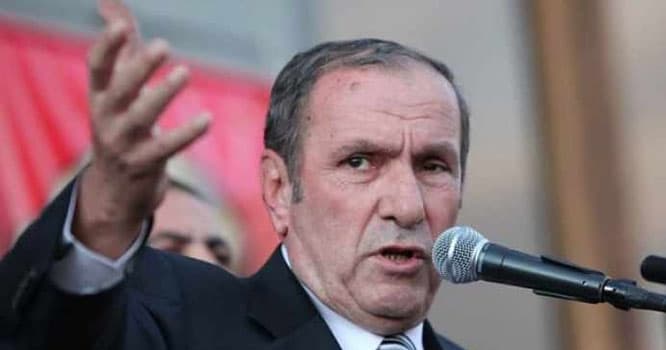 "Qarabağ ətrafındakı ərazilər Azərbaycana qaytarılmalıdır" - Ter-Petrosyan