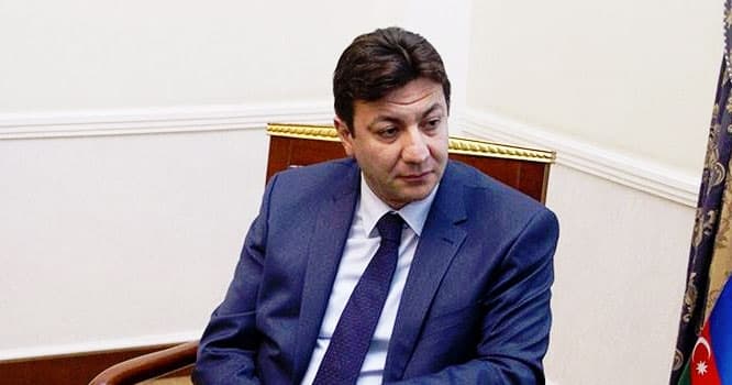 Səfirimizi və AzTV-nin müxbirini pivəxanadan güclə çıxardılar - ŞOK HADİSƏ