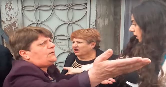 “Azadlıq” radiosunun müxbiri hücuma məruz qaldı - VİDEO