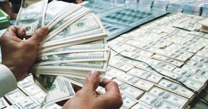 Şərurlu İsfəndiyar tək deyilmiş: savadsız milyonerlərin SİYAHISI