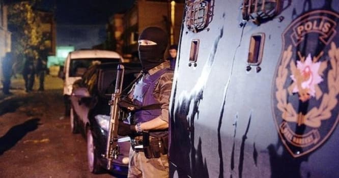 Türkiyədə terror — polislər hədəfdə