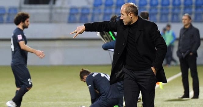 Azərbaycan klubunun baş məşqçisi futbolçuları söyür - ŞOK İDDİA