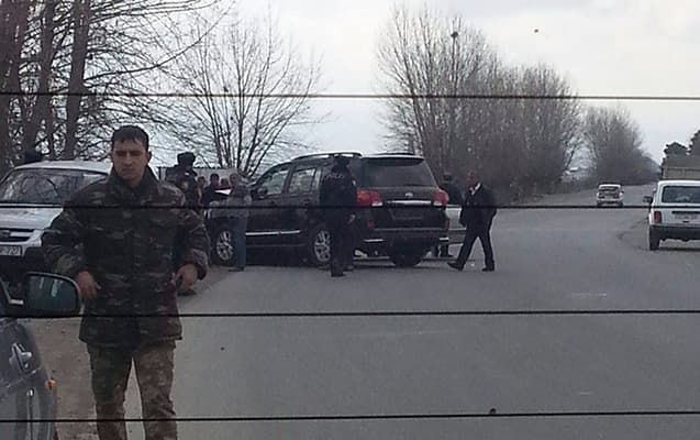 İcra başçısı ağır qəzaya düşdü - FOTO
