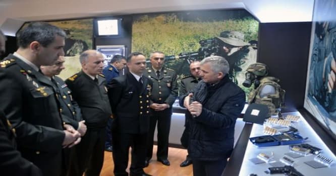 Silahlarımız hərbçilərimizə təqdim olundu