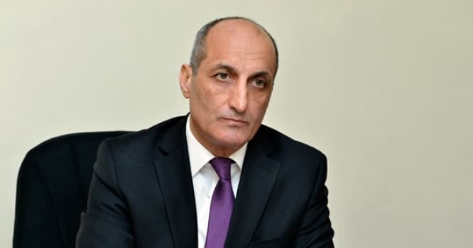 "Bir çox bankları sağlamlaşdırmaq belə mümkün deyil" - Sabiq nazir