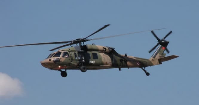 Türkiyədə helikopter qəzaya uğrayıb, 12 nəfər həlak olub - VİDEO