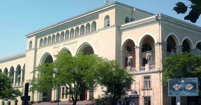 "Axundov" kitabxanasında 5 şöbə ləğv edildi - işçilər evə göndərildi