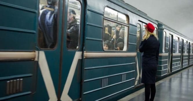 Bakı metrosunda nə baş verir? - AÇIQLAMA