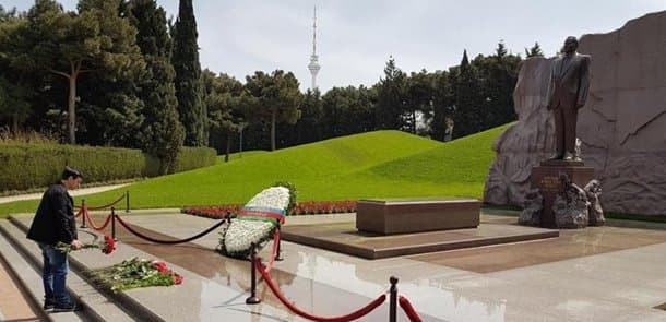 Bakı ermənisi 29 il sonra Azərbaycanda - FOTO/VİDEO