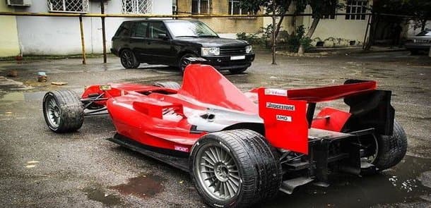 Azərbaycanlı gənc &ouml;z&uuml; d&uuml;zəltdiyi &ldquo;Ferrari&rdquo;ni 35 min manata satır - VİDEO