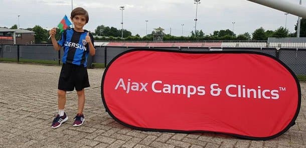 8 yaşlı azərbaycanlı futbolçu “Ayaks”da (FOTO)