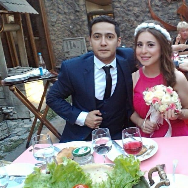 ANS-in ke&ccedil;miş aparıcısı nişanlandı (FOTO)