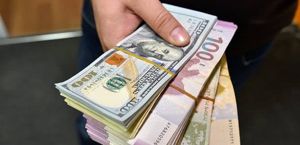 Dollar bu g&uuml;n ne&ccedil;əyədir?