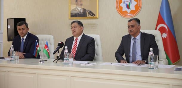 AAAF Parkda ağır atletika federasiyasının hesabat iclası ke&ccedil;irilib