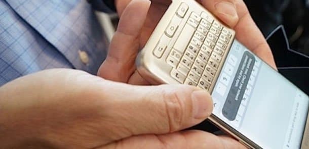 Telefonlar &uuml;&ccedil;&uuml;n azərbaycanca klaviatura (VİDEO)