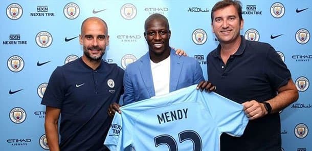 Futbol tarixinin ən bahalı m&uuml;dafiə&ccedil;i transferi baş tutdu (RƏSMİ)