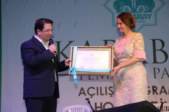 Azərbaycanlı deputata Türkiyədə fəxri vətəndaşlıq verildi (FOTO)