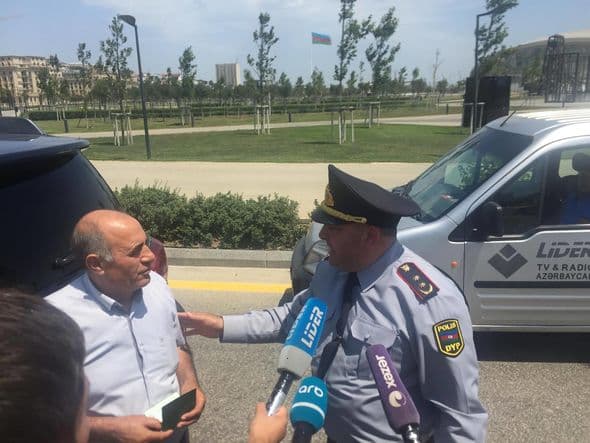 DYP “AA” seriyalı “Lexus”u cərimə meydançasına apardı (FOTOLAR)