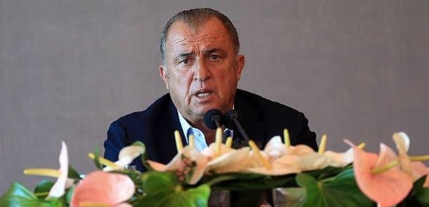Fatih Terim istefa verdi