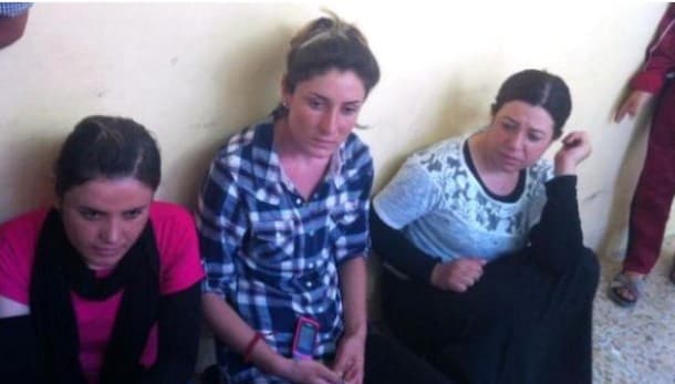 İŞİD-in seks köləsinə çevirdiyi qızlardan dəhşətli açıqlamalar (FOTOLAR)