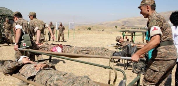 Erməni hərbiçilər arasında dava düşdü: yaralanan var