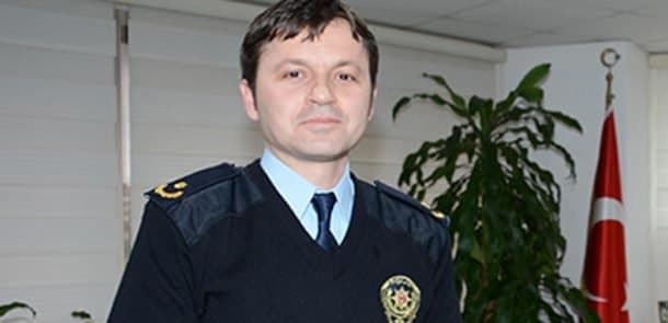 İstanbulda polis rəisi ölü tapıldı