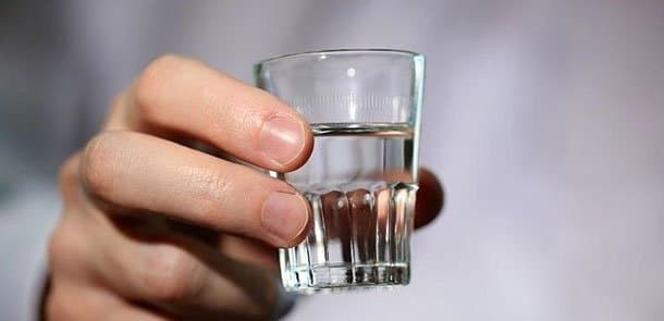 Dövlət Komitəsi araq satacaq: 2 manata "Zolotoye kolso"