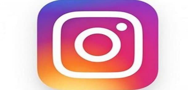 “Instagram”da şəkil yerləşdirmək depressiyanın əlamətidir