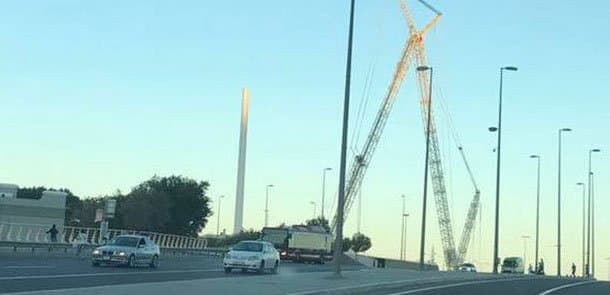 Bakıdakı bayraq dirəyi niyə söküldü?