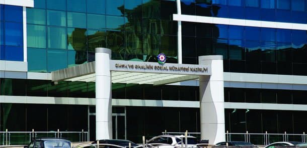 Nazirlik isti hava şəraiti ilə bağlı sahibkarlara xəbərdarlıq etdi
