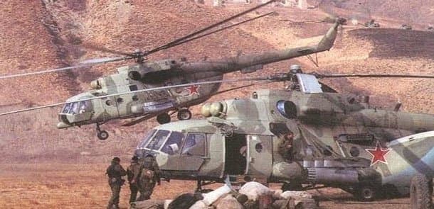 "Gördüm Azərbaycanın müdafiə naziri gəlir, vertolyotlara “qalx” əmri verdim..."