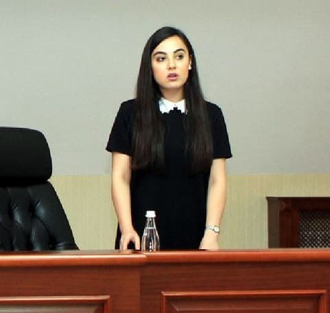 İcra başçısına yeni qadın müavin təyin olundu (FOTO)