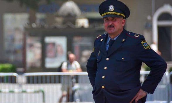 Bu polis dünyada “Azərbaycanın üzü” seçildi (FOTO)
