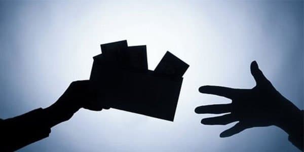 Rusiyada “kölgə iqtisadiyyatı"nın həcmi 6 illik minimuma enib