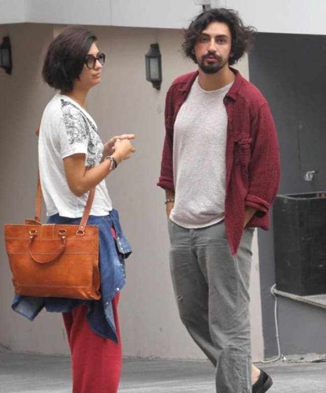 Tuba Büyüküstün sevgilisi ilə ilk dəfə görüntüləndi (FOTOLAR)