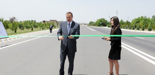 Prezident G&ouml;yg&ouml;ldə a&ccedil;ılışlar etdi (FOTOLAR)