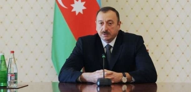 Prezident Auqusto Massarinin etimadnaməsini qəbul edib