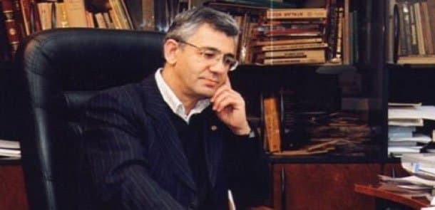 Hamlet İsaxanlı testin ləğvinə qarşı çıxdı: “Mümkün deyil”