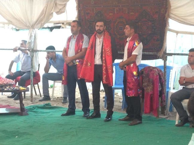 Azərbaycanlı aparıcılar evləndi: mağar toyu etdilər (FOTO/VİDEO)