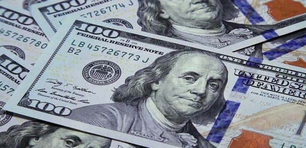 G&uuml;rc&uuml;standa dollar bahalaşdı