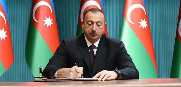 D&ouml;vlət baş&ccedil;ısı Bakının bəzi qəsəbə və kəndlərinə pul ayırıb