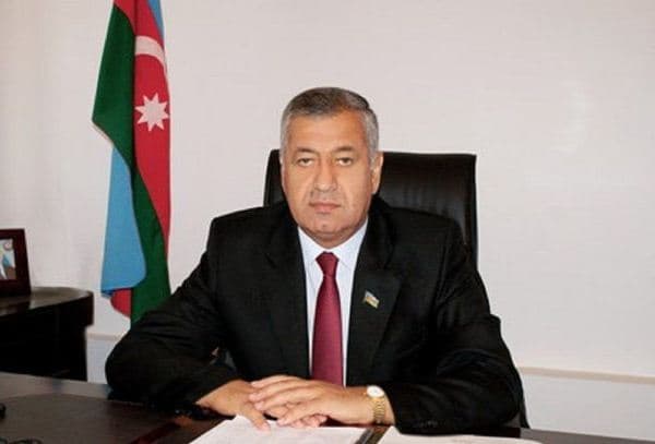 Deputat həyacan təbili çaldı: devalvasiya yaxınlaşır?