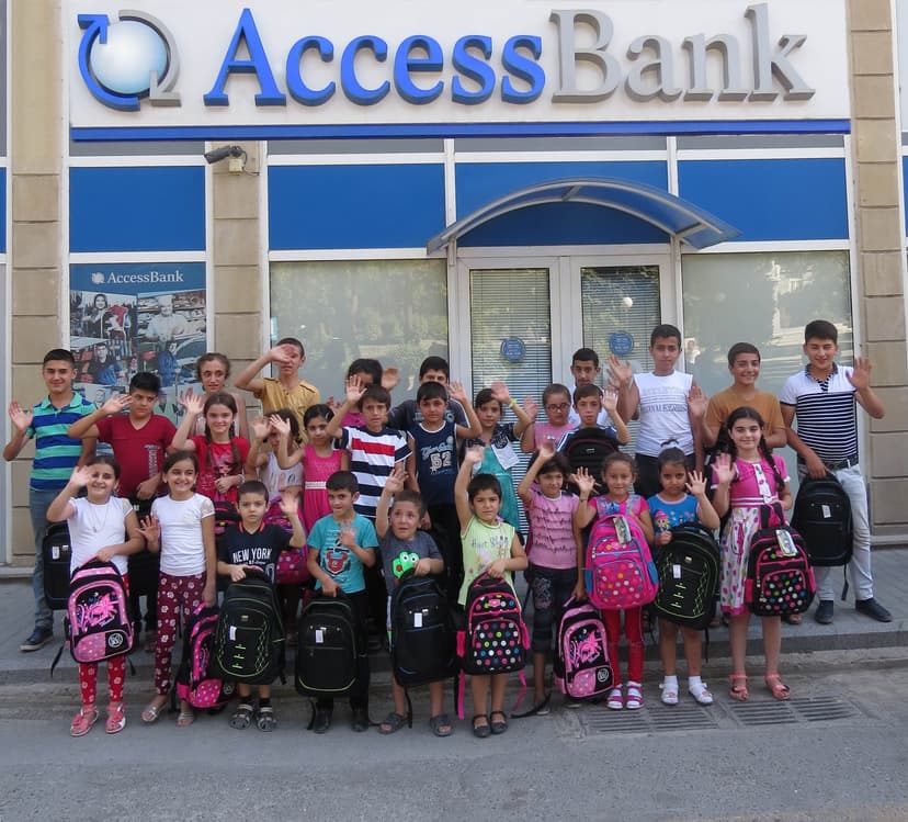 AccessBank-dan təhsilə bağlı sosial aksiya (R)