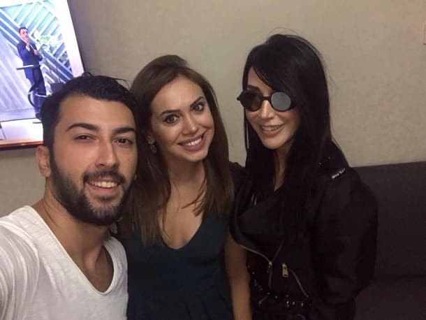 Hande Yener Naxçıvanda konsert verdi