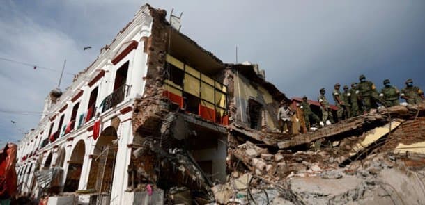 8,1 ballıq zəlzələnin dəhşətli nəticəsi: 61 ölü, 200 yaralı